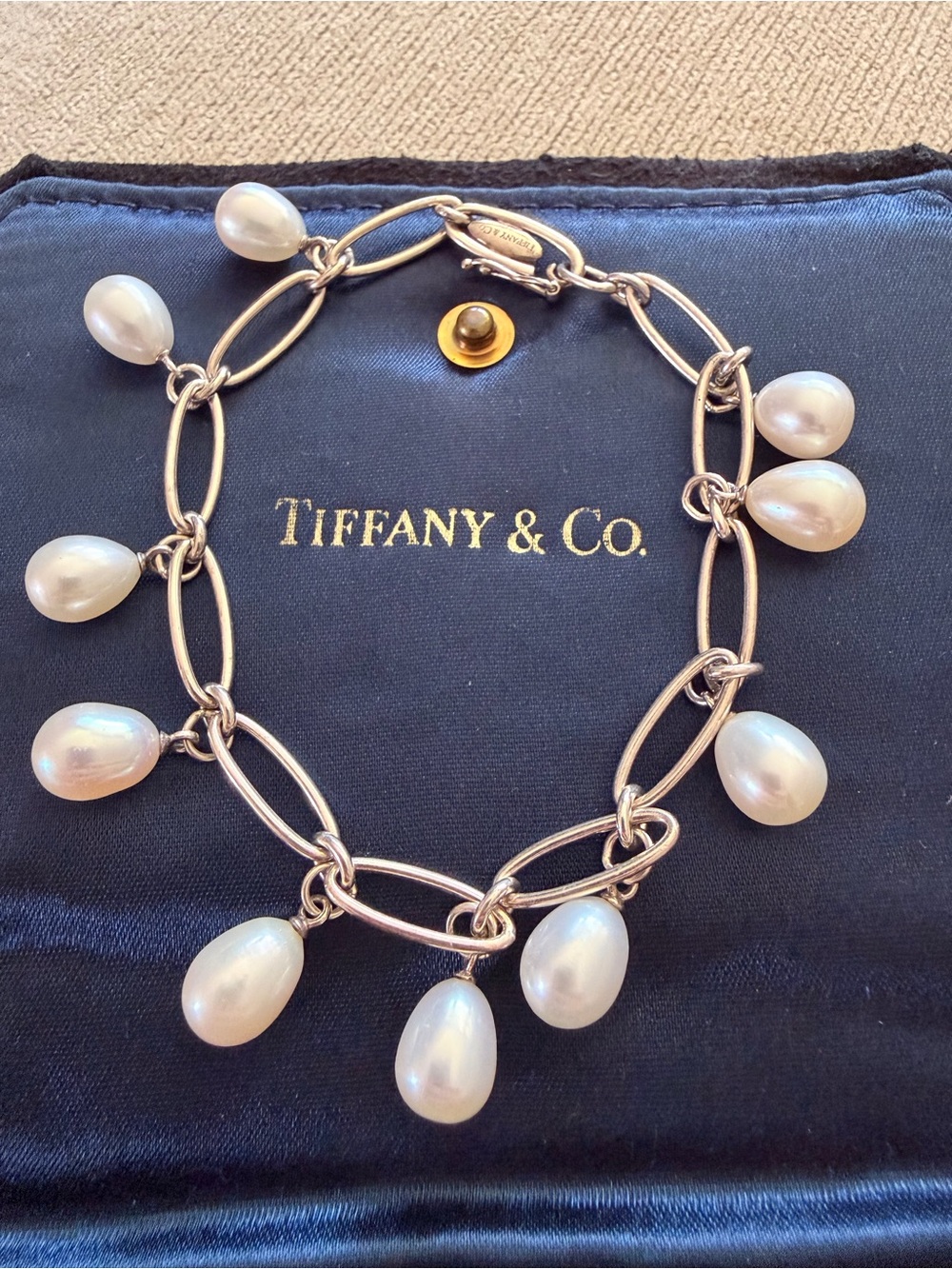 VINTAGE Tiffany & Co. Silver Link Bracelet with White Pearl Drops